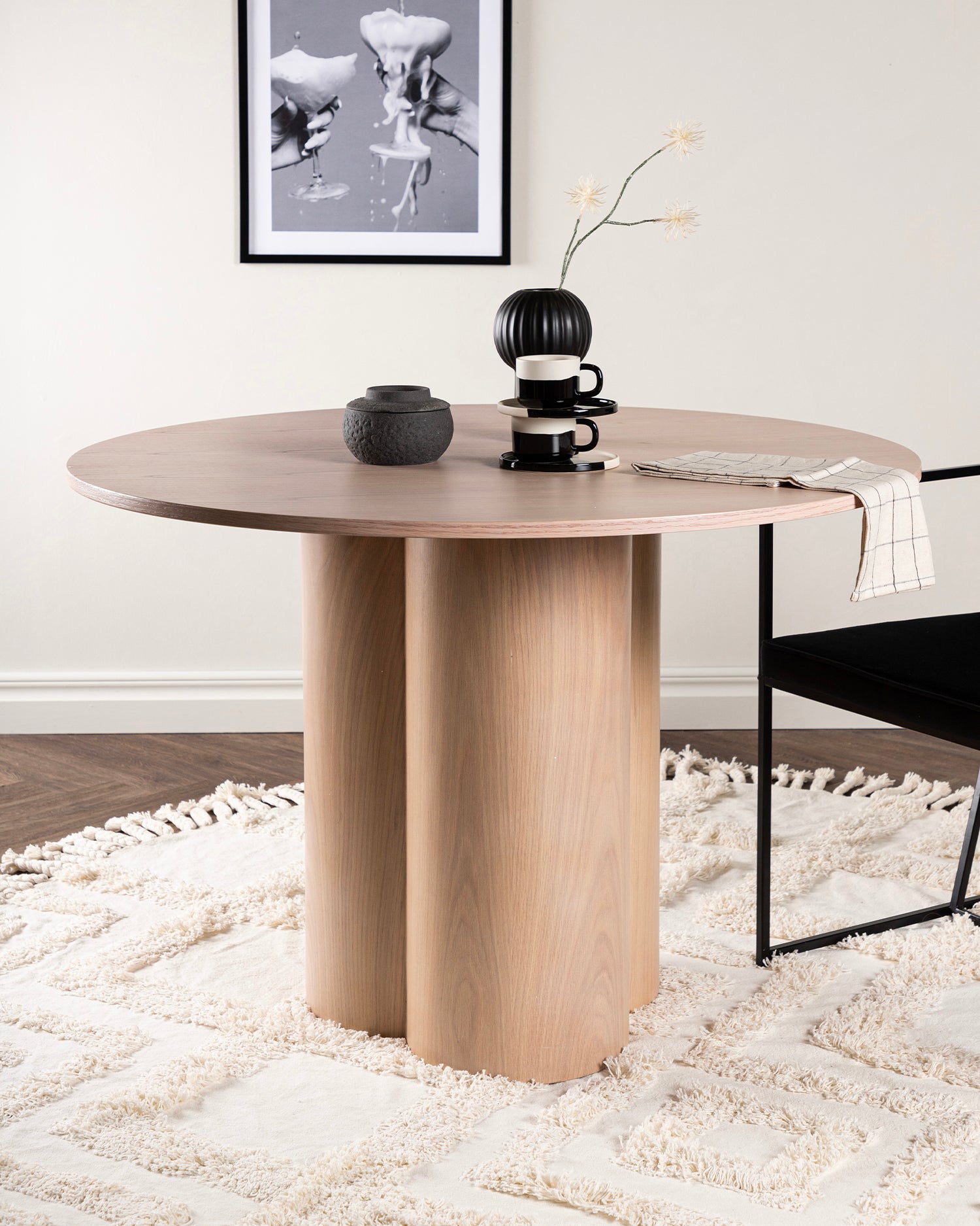 Tavolo da pranzo rotondo in legno Olivia