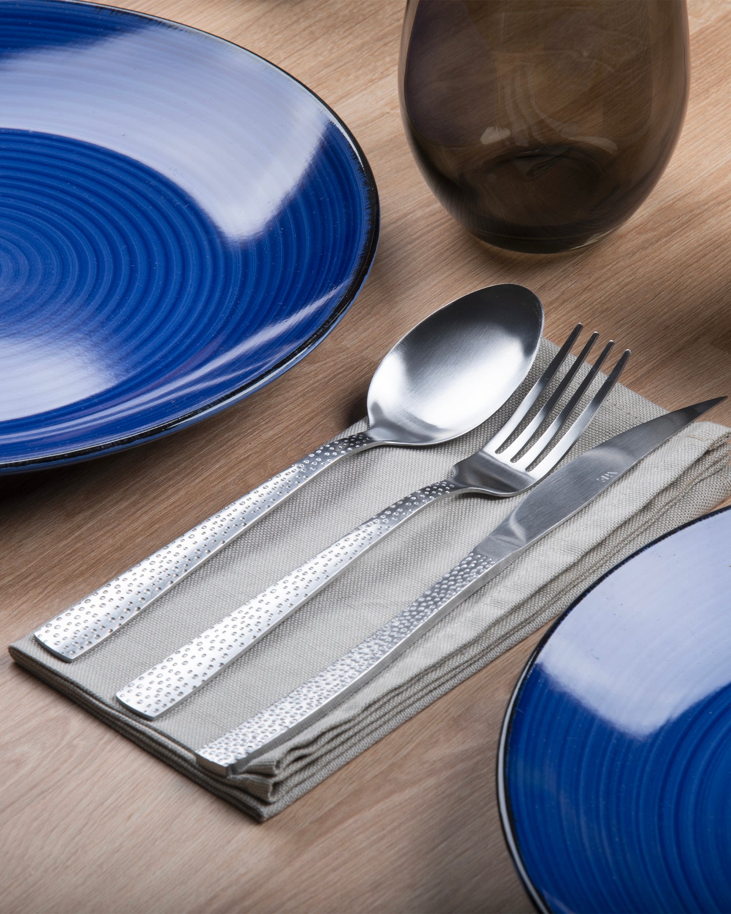Set 24 posate in acciaio Stone, argento opaco
