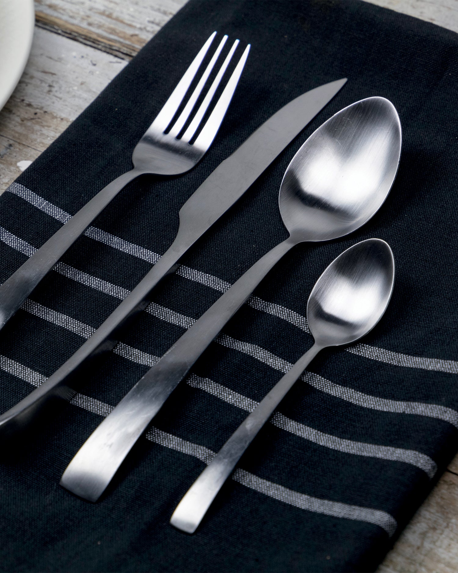 Set 24 posate in acciaio opaco Park Avenue, argento