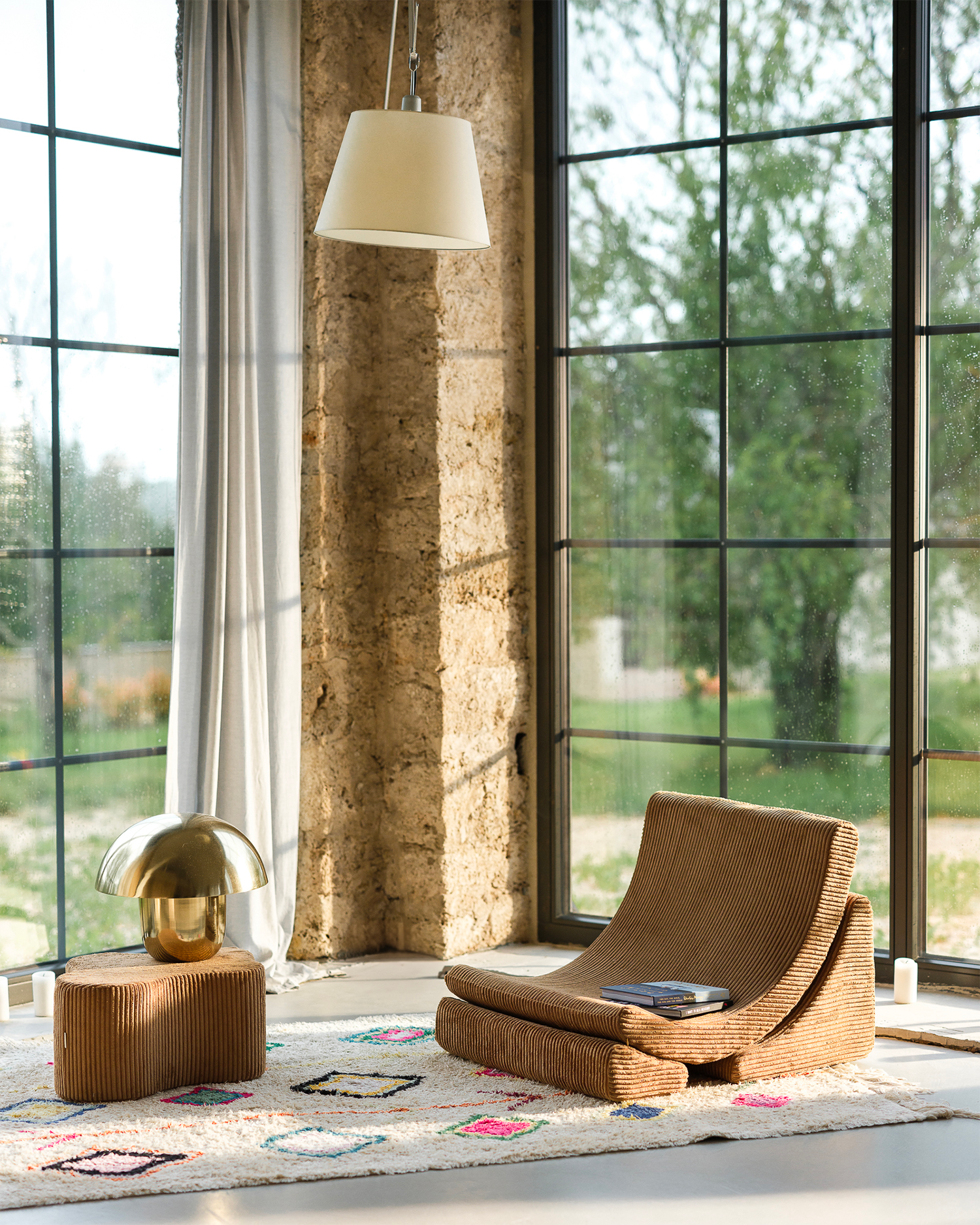 Poltrona per bambini in velluto Moon, marrone
